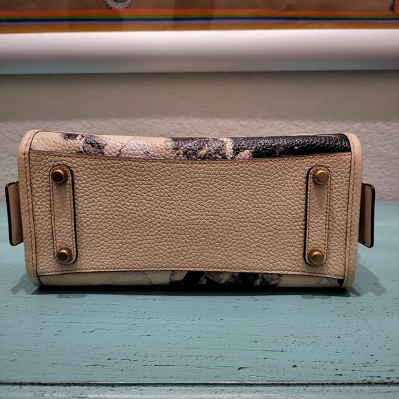 Coach Rogue and matching wallet - Picture 6 of 14